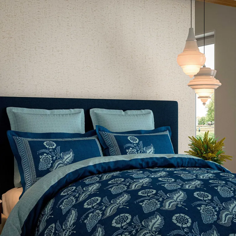 V&A Eastern Bloom Super Kingsize Duvet Cover Set, Indigo