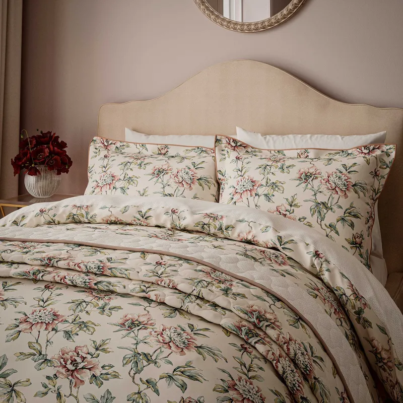 V&A Peony Blossom Kingsize Duvet Cover Set, Blush & Jade