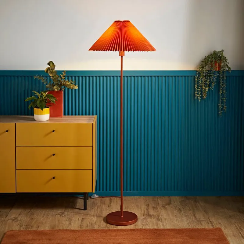 ValueLights Akira Pleated Shade Slim Floor Lamp in Burnt Orange - Burnt Orange