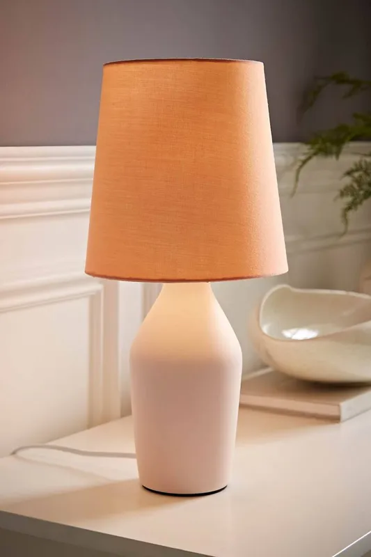 ValueLights Arlo Compact Ceramic Table Lamp with Fabric Shade in Pink - Pink