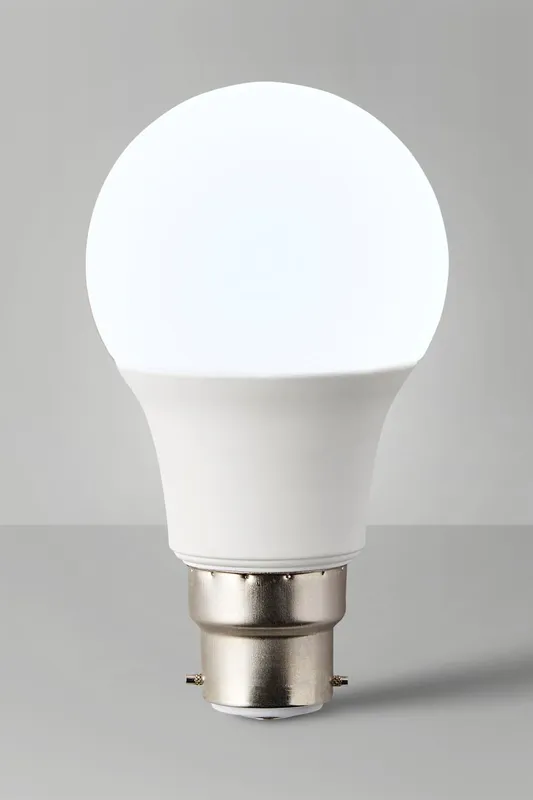 ValueLights B22 Pack of 10 6W Standard Warm White LED Bulbs White