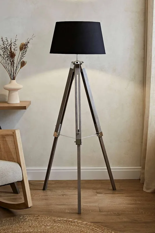 ValueLights Clipper Brown Floor Lamp Brown