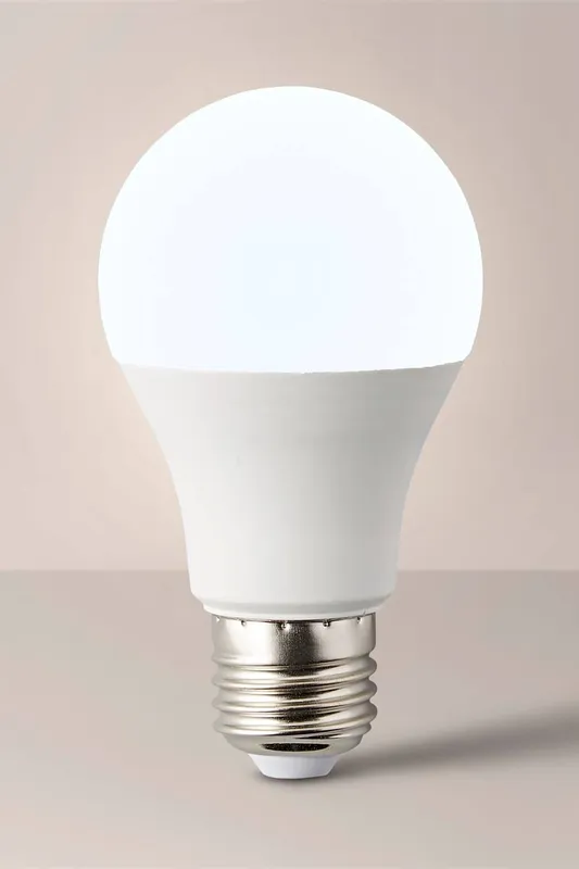 ValueLights E27 Pack of 6 6W Standard Warm White LED Bulbs - White