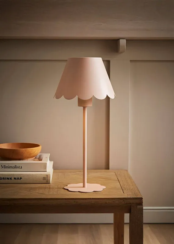 ValueLights Hattie Rechargeable Metal Scalloped Edge Portable Table Lamp in Pale Pink Pale Pink