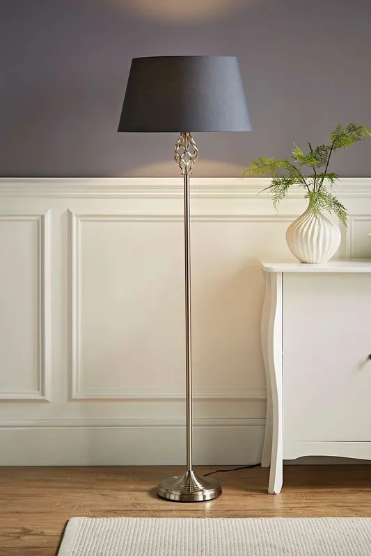 ValueLights Unisex Memphis Silver Floor Lamp Silver female