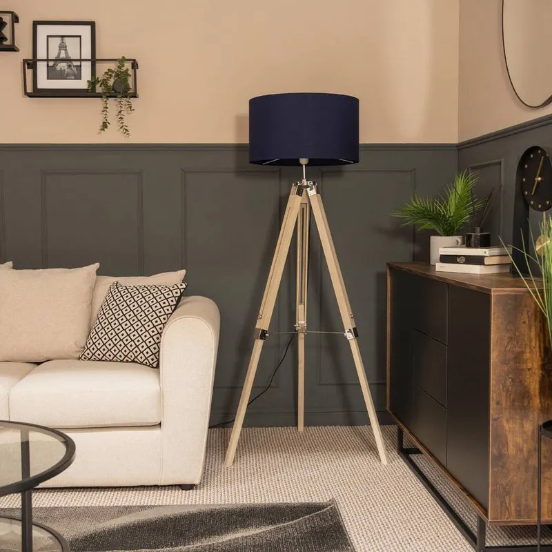 ValueLights Unisex Clipper Brown Floor Lamp Brown female
