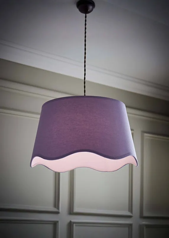 ValueLights Mabel Linen Large 30cm Scallop Edge with Trim Lamp Shade with Bulb in Lilac Lilac