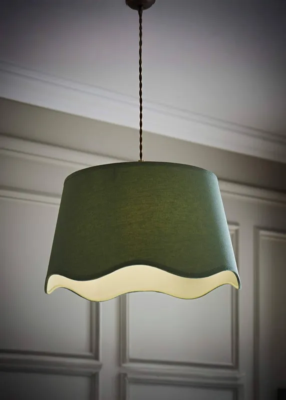ValueLights Mabel Linen Large 30cm Scallop Edge with Trim Lamp Shade with Bulb in Green Green