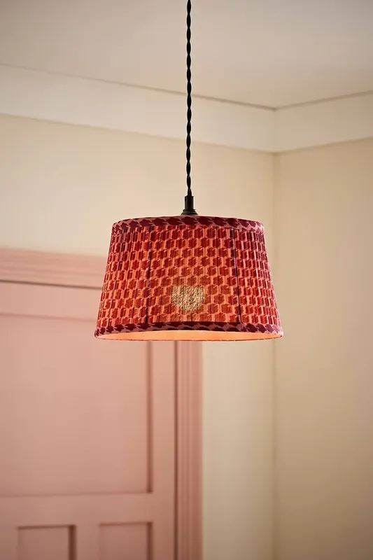 ValueLights Malina Double Pink Pleated Tapered Easy Fit Lamp Shade in Dark Pink Size: Small - Dark Pink - Size: S