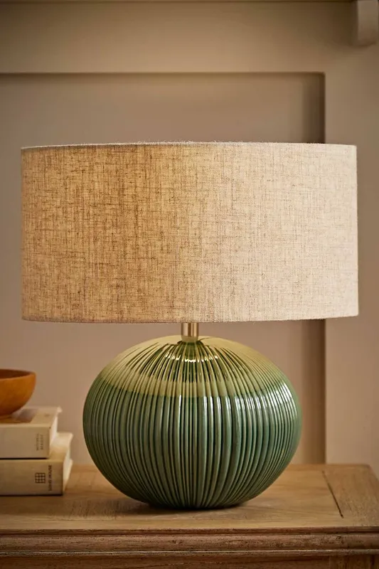 ValueLights Rebecca Green Ribbed Ceramic Table Lamp with Linen Drum Lamp Shade in Dark Green Dark Green