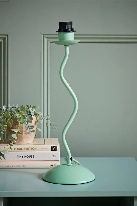 ValueLights Unisex Wiggle Moss Green Metal Table Lamp Base Green female