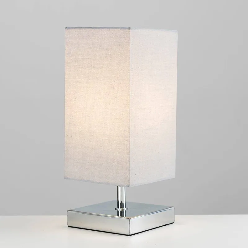 ValueLights Yuko Silver Table Lamp - Silver