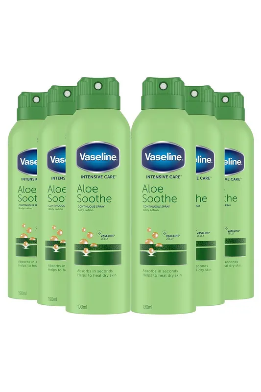 Vaseline 6x Intensive Care 'Spray' Moisturiser, Aloe Soothe, 190ml in White - White - Size: 190ml