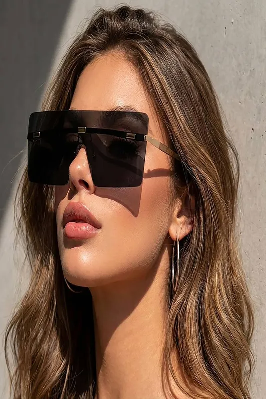 Vellin Women's Oversized Rimless Visor Sunglasses in Black Black One Size