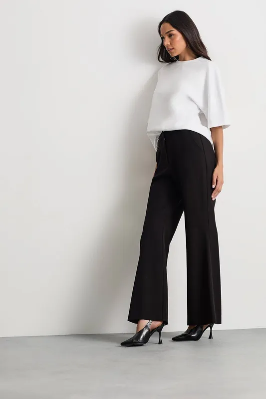 Warehouse Women's Premium Skinny Kick Flare Tailored Trouser in Black Size: 14 - Black