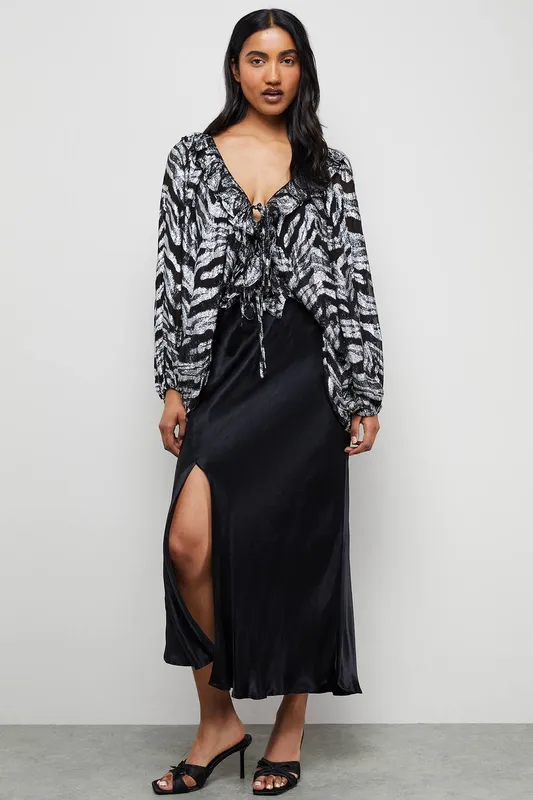 Warehouse Women's Viscose Metallic Zebra Jacquard Blouse Size: 10 Zebra 10