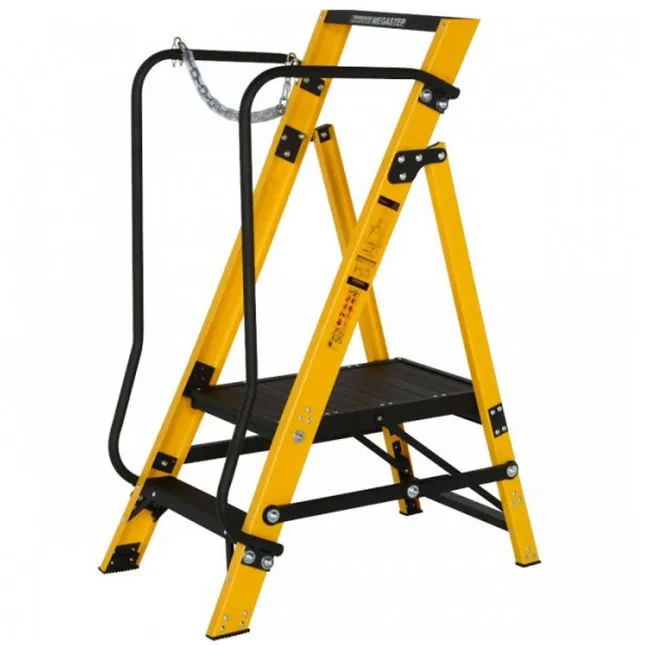 Werner Megastep Fibreglass Step Ladder 2