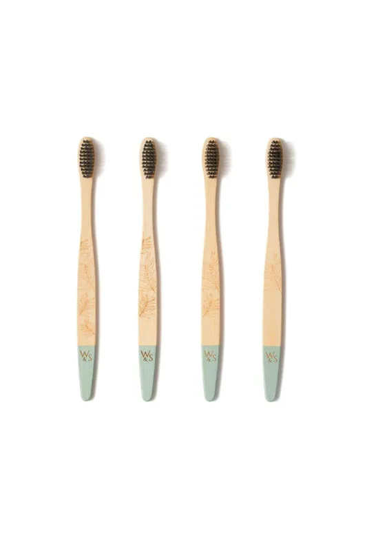 Wild & Stone Unisex Bamboo Toothbrushes Adult Medium Bristles 4 Pack in Green Green female