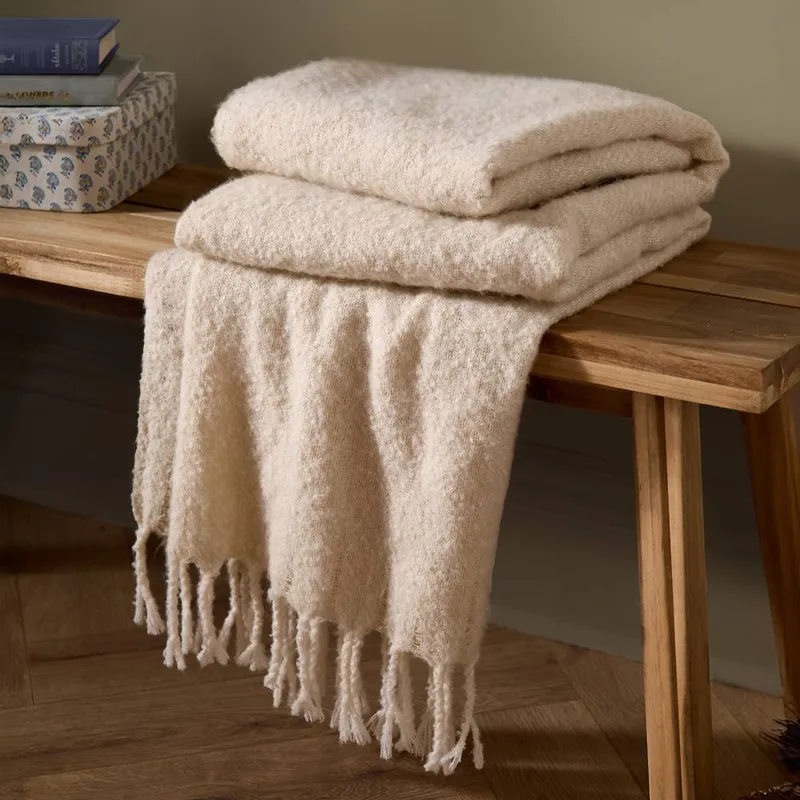 Wylder Nature Isla Woven Tasselled Throw in Cream Size: 130 cm x 180 cm Cream