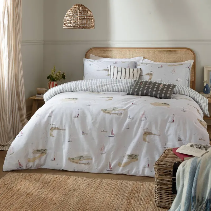 Wylder Abersoch Shore Reversible 100% Cotton Duvet Cover Set in Blue Size: Double - Blue