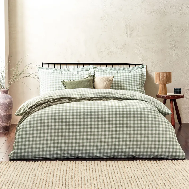 Yard Barton Gingham Check Reversible Duvet Cover Set in Green Size: King Green King