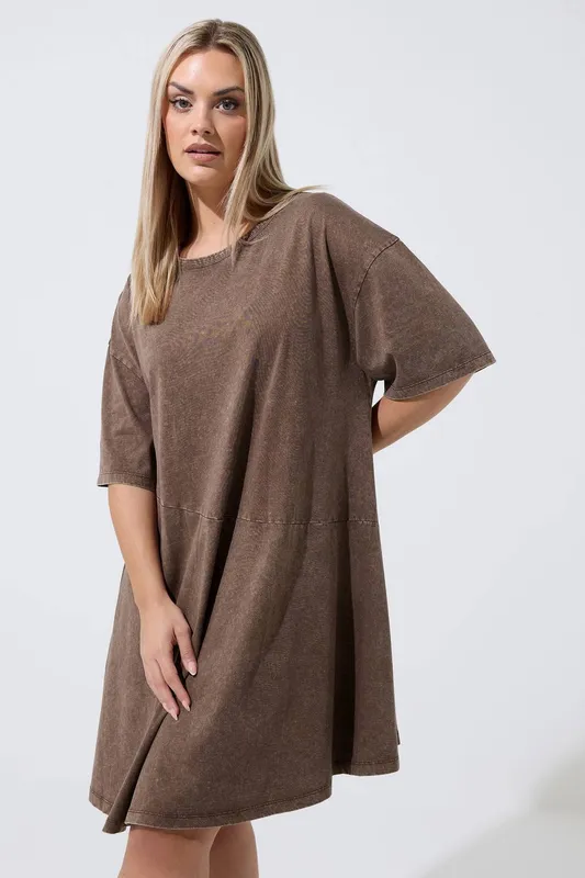 Yours Women's Acid Wash Dress in Chocolate Size: 20 Chocolate 20