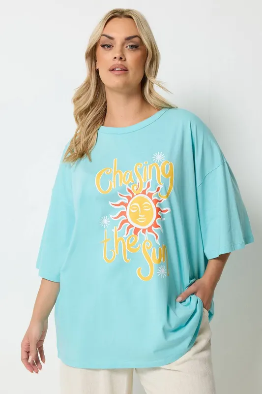 Yours Women's 'Chasing The Sun' Graphic T-Shirt in Light Blue Size: 34-36 - Light Blue