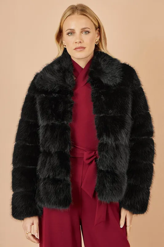 Yumi Women's Black Lux Faux Fur Coat Size: 14 Black 14