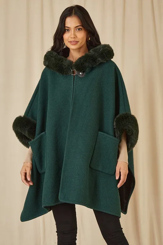 Yumi Women's Green Cape With Luxe Fur Trim & Lining Size: S/M Green S/M