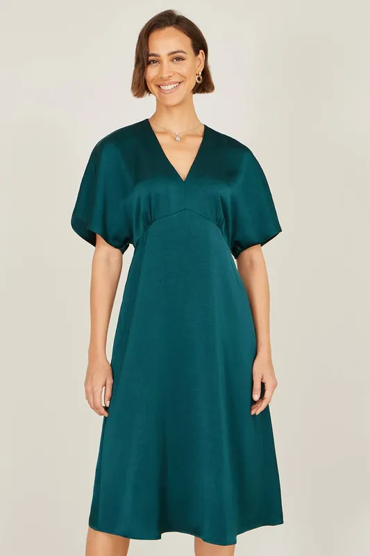 Yumi Women's Green Satin Midi Kimono Dress Size: 8 Green 8