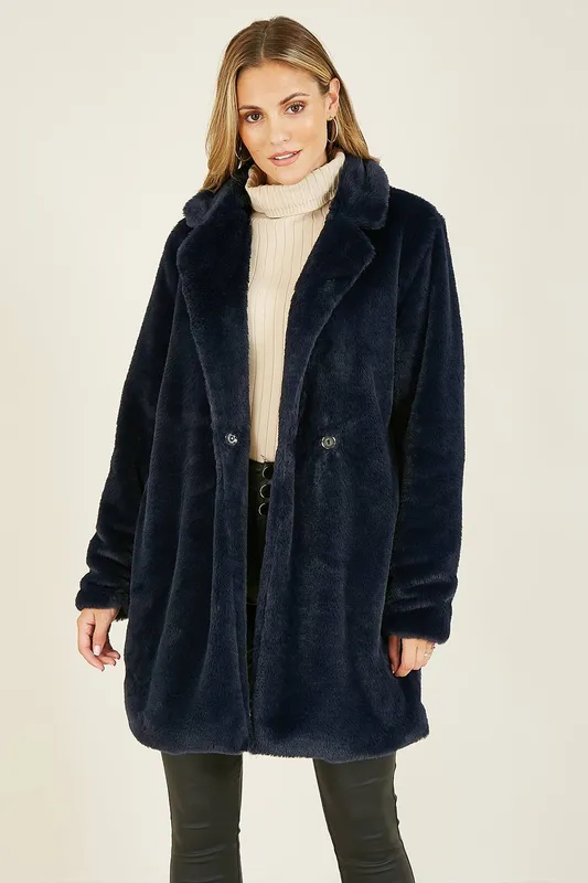 Yumi Women's Navy Faux Fur Coat Size: 14 Navy 14 female