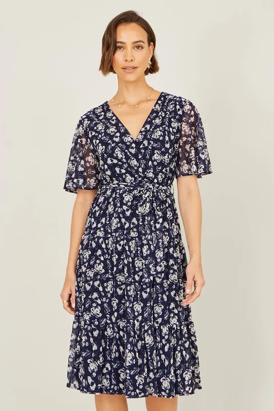 Yumi Women's Navy Floral Mesh Wrap Dress Size: 8 - Navy